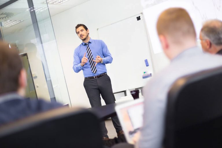 Unsere Meetings sind Monologe des Chefs. Was tun?