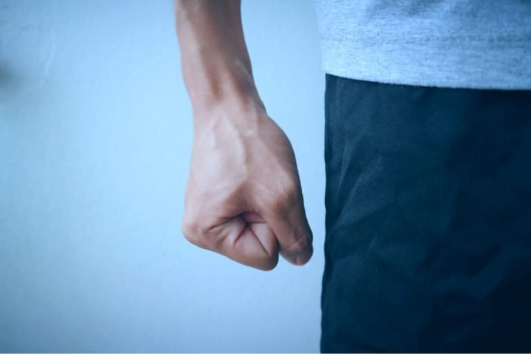 Wie bekomme ich meine Wut in den Griff?