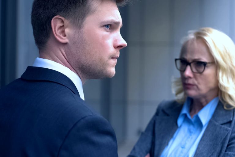 Wie kann ich berufliche Kritik nicht persönlich nehmen?